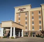 Hampton Inn Oxford-West hotel detail image 5