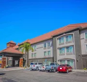 La Quinta Inn & Suites by Wyndham Fowler hotel detail image 5