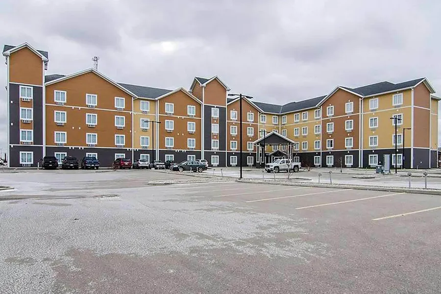 Travelodge Suites by Wyndham Estevan hotel detail image 2