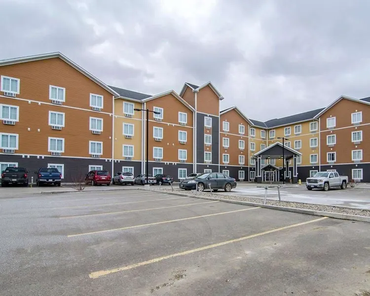 Travelodge Suites by Wyndham Estevan hotel detail image 6