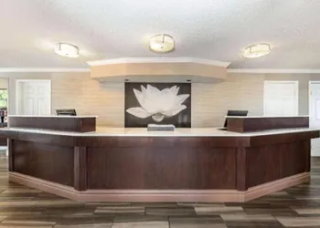 Travelodge by Wyndham El Paso - Airport hotel thumbnail 4
