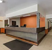 Econo Lodge Manistee hotel detail image 5