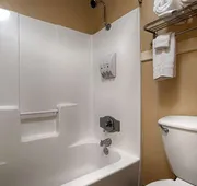 Surestay Hotel By Best Western Zapata hotel detail image 5