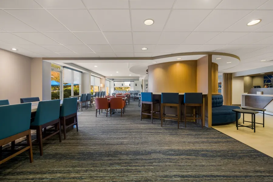Holiday Inn Express Hampton - Coliseum Central by IHG hotel detail image 6
