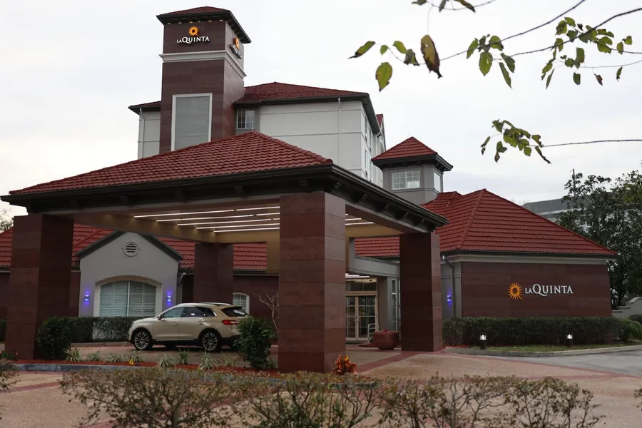 La Quinta Inn & Suites by Wyndham Ocala hotel detail image 6