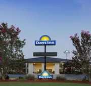 Days Inn by Wyndham Spartanburg Waccamaw hotel detail image 3