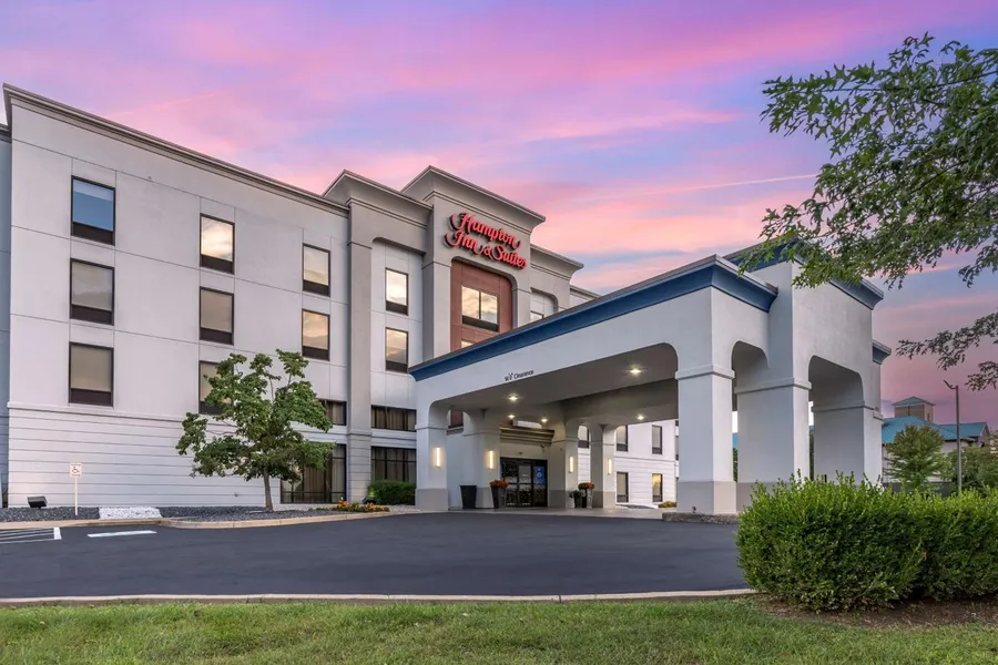 Hampton Inn & Suites Louisville East hotel detail image 2