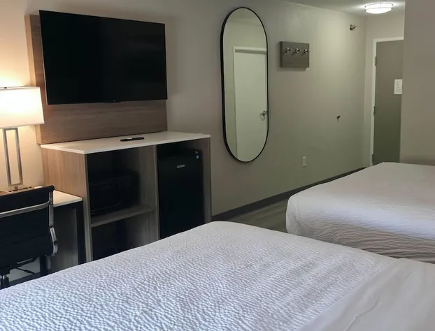 Americas Best Value Inn Louisville hotel detail image 3