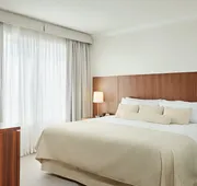 InterContinental Suites Hotel Cleveland by IHG hotel detail image 7