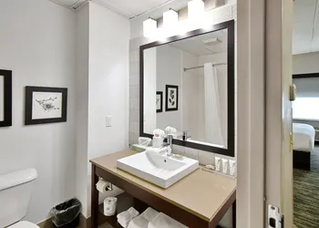 Country Inn & Suites by Radisson Mount Morris NY hotel thumbnail 8