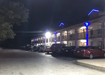 Americas Best Value Inn Bowie hotel thumbnail 4