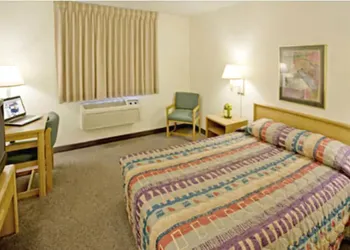 Days Inn by Wyndham Atlantic hotel thumbnail 7