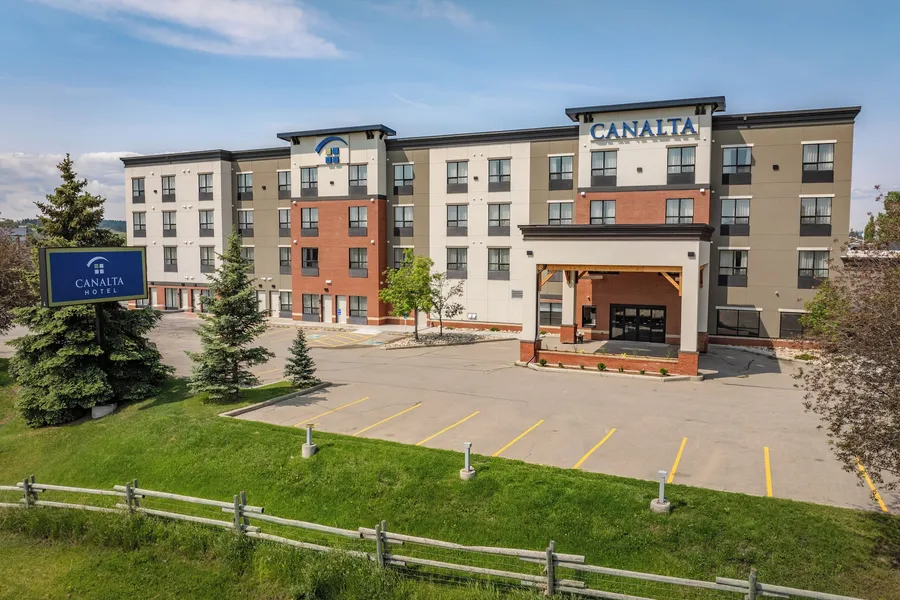 Canalta Cochrane hotel detail image 2