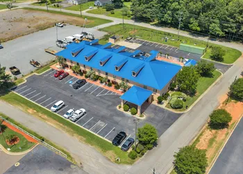 Gray Inn and Suites hotel thumbnail 6