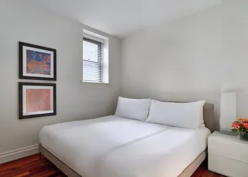 AKA Times Square hotel thumbnail 6
