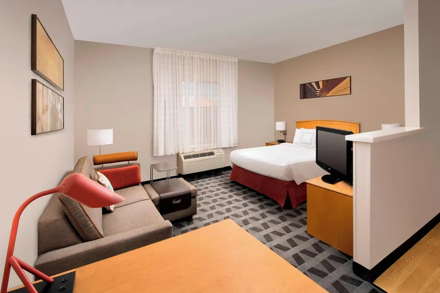 Towneplace Suites Abq Airport hotel detail image 6