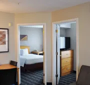 Towneplace Suites Abq Airport hotel detail image 7