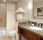 DoubleTree by Hilton Hotel Albuquerque hotel detail image 7
