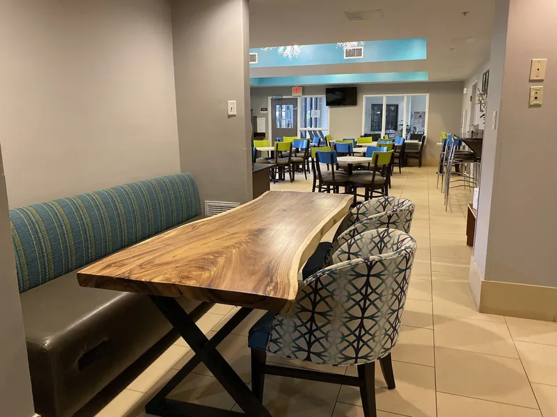 Clarion Pointe Wake Forest - Raleigh North hotel detail image 6