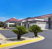 Red Roof Inn & Suites Statesboro - University hotel detail image 7