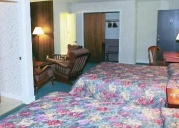 Hill - Brook Motel hotel thumbnail 6