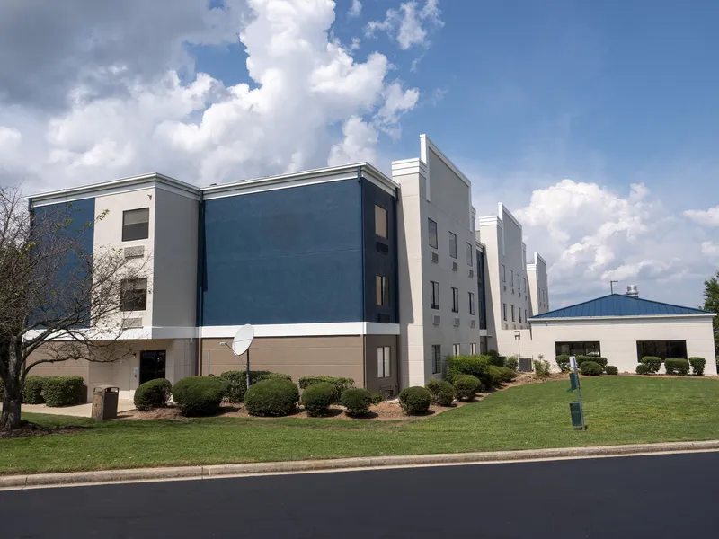Holiday Inn Express & Suites Greenville Airport by IHG hotel detail image 6