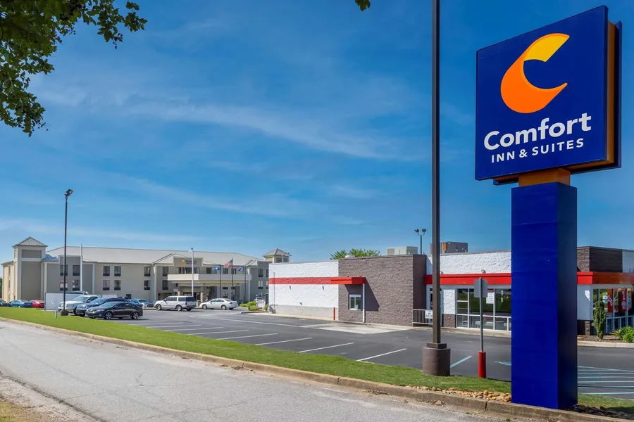 Comfort Inn & Suites Greer - Greenville hotel detail image 2