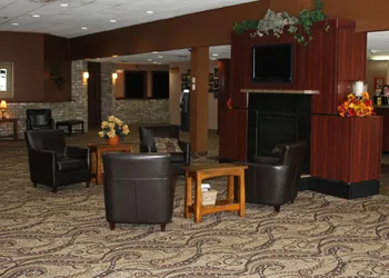 Gladstone Inn & Suites hotel thumbnail 3