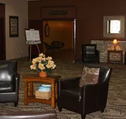 Gladstone Inn & Suites hotel detail image 4
