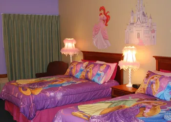 Gladstone Inn & Suites hotel thumbnail 8