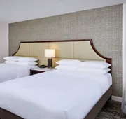 Sheraton Hamilton Hotel hotel detail image 7