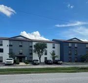 Quality Inn & Suites at Airport Blvd I-65 hotel detail image 4