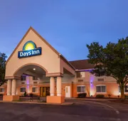 Days Inn by Wyndham Milan Sandusky South hotel detail image 3