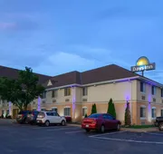 Days Inn by Wyndham Milan Sandusky South hotel detail image 4