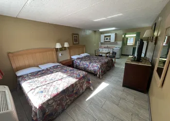 Clearwater Inn hotel thumbnail 8