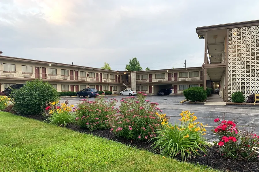 Campus Inn hotel detail image 2