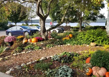 Edgewater Resort hotel thumbnail 6