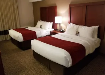 Comfort Inn Toronto North hotel thumbnail 8