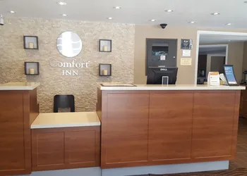 Comfort Inn Toronto North hotel thumbnail 4