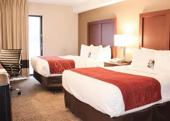 Comfort Inn Toronto North hotel thumbnail 6
