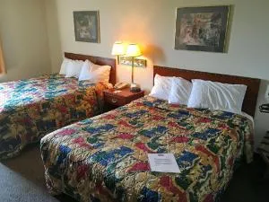 Country Hearth Inn & Suites Willard hotel thumbnail 2