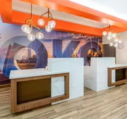 La Quinta Inn & Suites by Wyndham Oklahoma City Airport hotel detail image 4