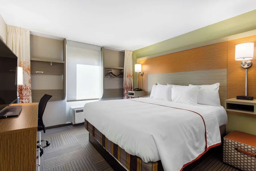 Gallus Stadium Park Inn, an Ascend Collection Hotel hotel detail image 6