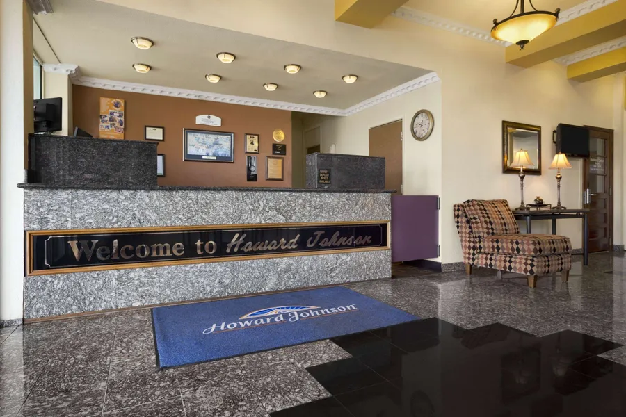 Howard Johnson by Wyndham Oklahoma City Airport/ Fairgrounds hotel detail image 2