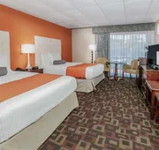 Howard Johnson by Wyndham Oklahoma City Airport/ Fairgrounds hotel detail image 7