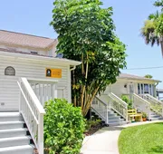 Night Swan Intracoastal B&B hotel detail image 3