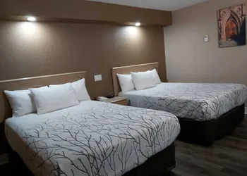 Arnprior Motor Inn hotel thumbnail 8