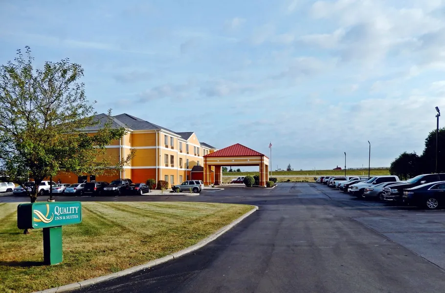 Quality Inn & Suites Anderson I-69 hotel detail image 2
