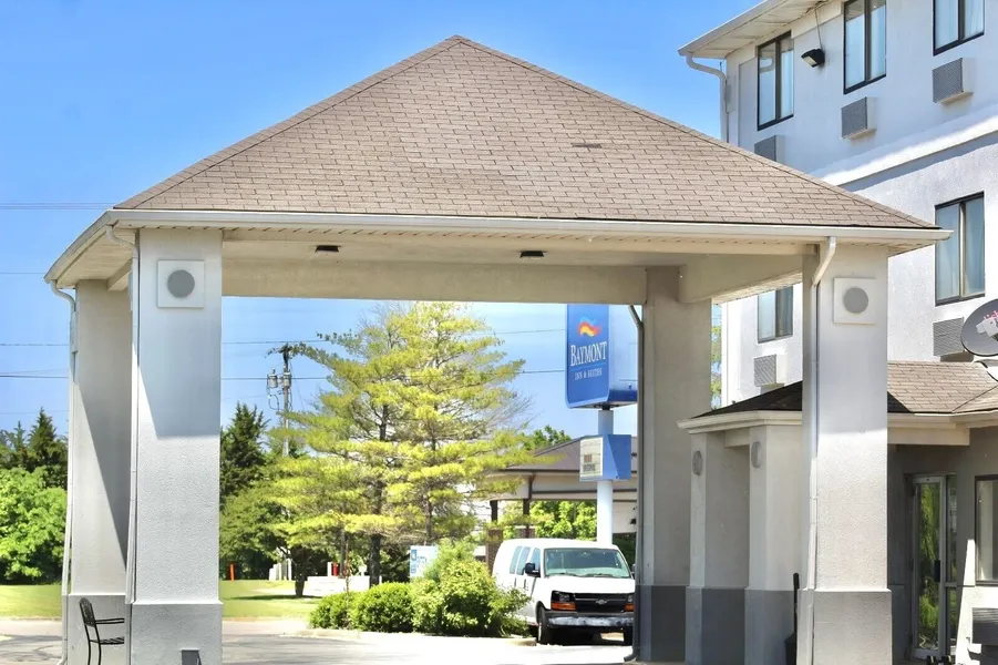 Baymont by Wyndham Anderson hotel detail image 2