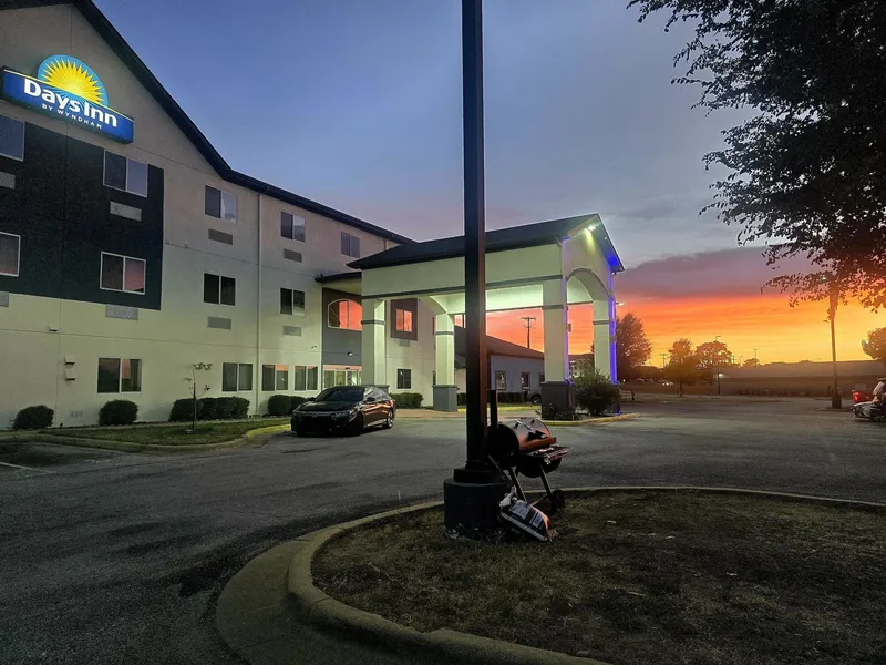 Days Inn by Wyndham Copperas Cove hotel detail image 2